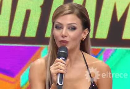 En Los 8 escalones, Evangelina Anderson revolucionó al jurado con una extraña propuesta