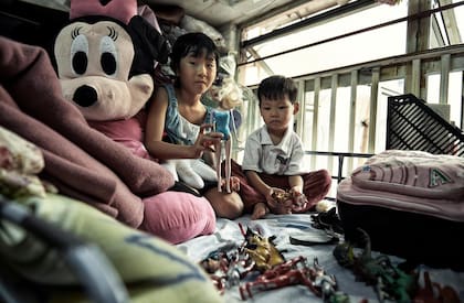 En los colchones apenas duermen dos o tres personas