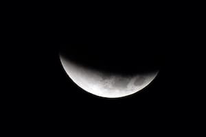 Luna de sangre: cómo ver el próximo eclipse lunar parcial de noviembre, el más largo del siglo