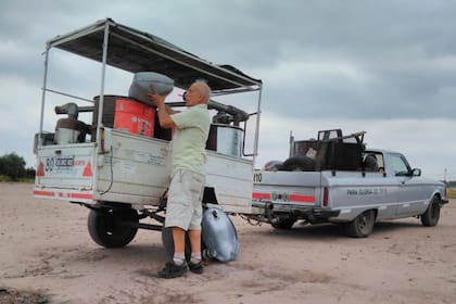 En los primeros 1.500 kilómetros de su viaje a bordo del auto "a basura", Edmundo Ramos obtuvo resultados sorprendentes: "No contaminé, ahorré 23 mil pesos en nafta, consumí residuos y aporté 20% de oxígeno al ambiente", asegura