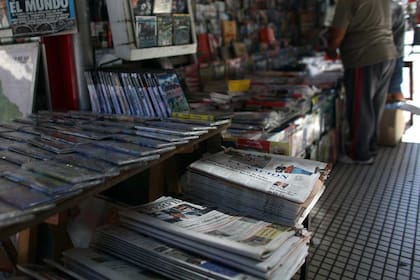 Desde el Gobierno justificaron que buscan "eliminar restricciones al comercio, los servicios y la industria".