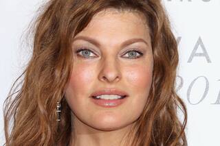 Linda Evangelista tomó una drástica decisión tras su doble diagnóstico de cáncer de mama