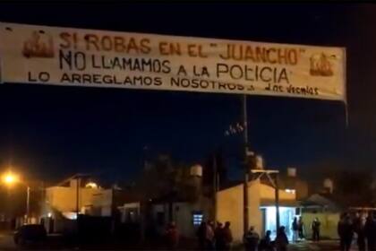 En Luján también aparecieron la advertencia callejeras a ladrones