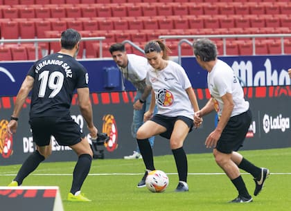En Madrid, el viernes 29, participó de un partido de fútbol a beneficio de las víctimas de la guerra en Ucrania.