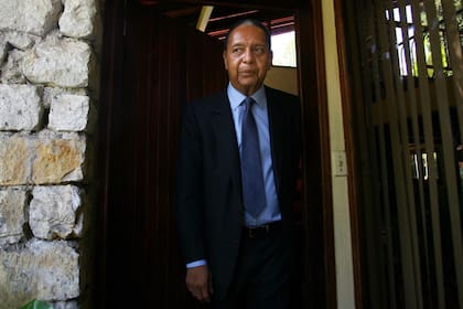 En marzo de 2011, Duvalier volvió a Haití después de 25 años de exilio en Francia