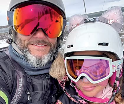 En marzo de 2014, cuando Nina tenía un año, sus padres la llevaron por primera vez a conocer la nieve en Aspen. Y cada temporada dijeron presentes. Este año no fue la excepción. 