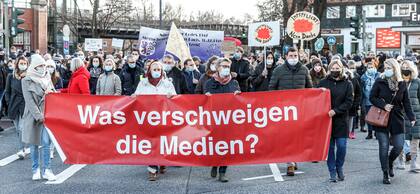 En marzo hubo varias manifestaciones en Hamburgo contra la guerra en Ucrania