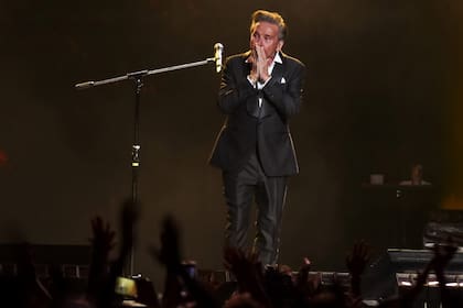 En más de una oportunidad, Ricardo Montaner no pudo contener las lágrimas