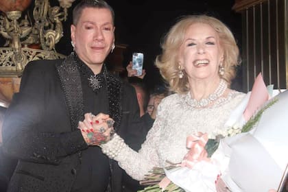 En mayo, con Chiquita, en su fiesta.