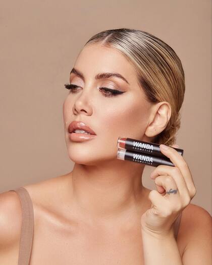 En mayo de 2021, Wanda Nara lanzó su marca de maquillajes, Wanda Cosmetics (Foto: Instagram @wandanaracosmetics)