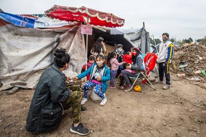 En medio de la pandemia cientos de familias tomaron un predio en Salta en reclamo de viviendas