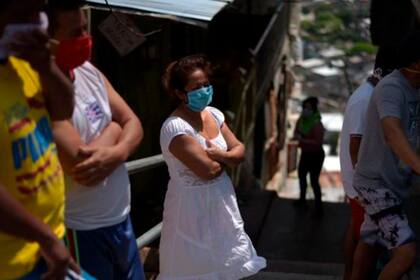En medio de la pandemia de COVID-19 en Guayaquil, decenas de cuerpos de víctimas fatales desaparecieron inexplicablemente