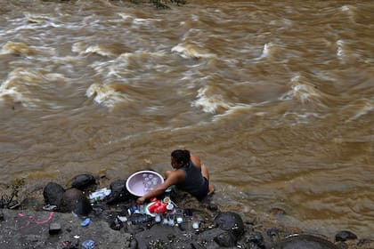 La tormenta ha sido el segundo golpe en poco tiempo para los habitantes de Nuevo Israel, el primero fue el coronavirus