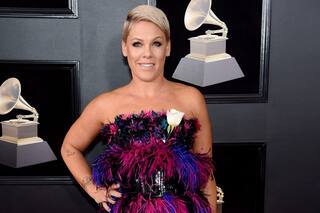 El fuerte cruce entre Pink y el presidente de la Academia que entrega los Grammy