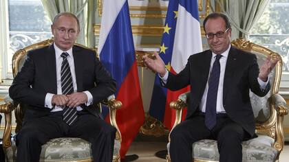 En medio de los bombardeos en Siria, Putin se reúne con Hollande y Merkel