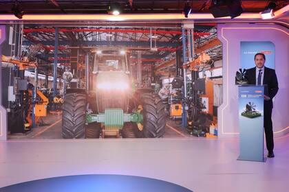 En Mejor Servicios para la Producción el jurado consideró elegir a John Deere Argentina. Recibió el galardón Rodrigo Weisburd, gerente de Asuntos Institucionales y Comunicaciones