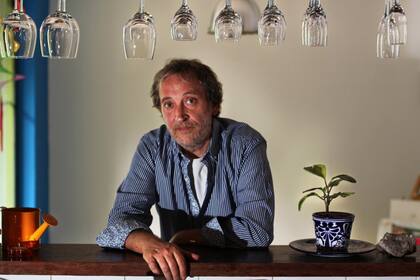 En mi libro cuento cómo Cristina construye un personaje cada vez más ducho en el manejo de las cámaras, dice