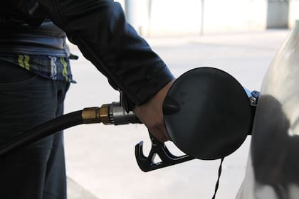 En Miami, los precios de la gasolina aumentaron esta semana en más de 13 centavos por galón, lo que representa una suba de 12 centavos respecto al mes pasado