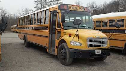 En muchas partes de Estados Unidos, como Florida, escasean los choferes de autobuses escolares; Nueva York es donde más hay y Dakota del Norte donde más ganan