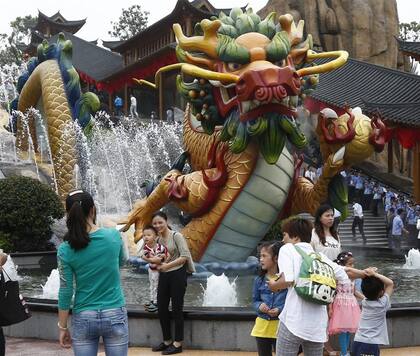 En Nanchang, ayer se inauguró un parque temático, que competirá con Disney