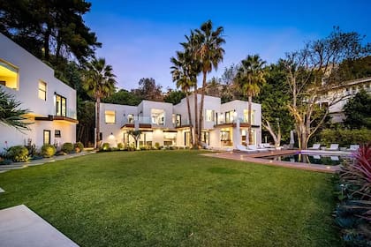 En Norte América el cantante posee una mansión en una de las zonas más demandadas por las celebridades: Hollyood Hills