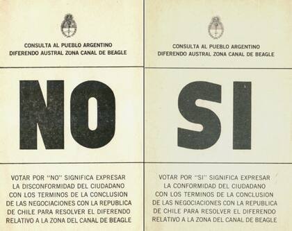 En noviembre de 1984 se realizó un plebiscito nacional para conocer la posición de la ciudadanía sobre el Tratado de Paz y Amistad firmado con Chile para resolver el Conflicto del Beagle, luego de la mediación de la Santa Sede. El Presidente Alfonsín se comprometió a respetar el resultado. Más del 80% de los votos fueron favorables a la propuesta.