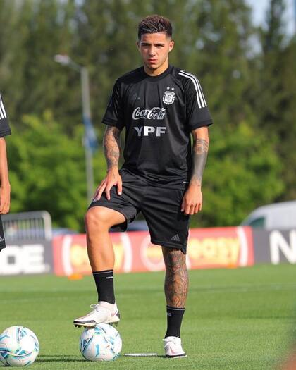 En noviembre, Enzo Fernández recibió la primera convocatoria al seleccionado argentino