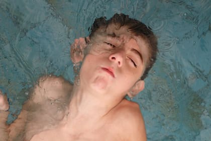 En noviembre, Tati y su mamá deberían viajar a México para iniciar el tratamiento que lo ayudara a mejorar su calidad de vida