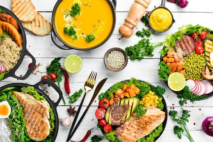 En otoño -con calabaza, zapallo, coles, puerro y espinaca a disposición- es el momento ideal para explorar recetas que sean tanto nutritivas como sabrosas
