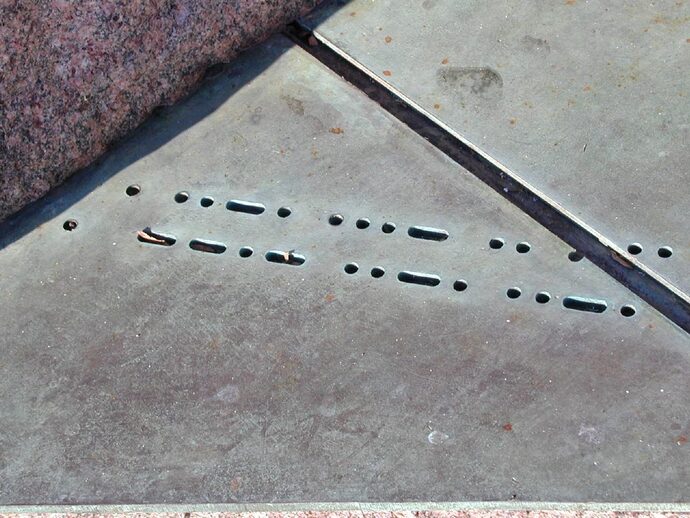 Kryptos: la enigmática escultura de la CIA que esconde un secreto ...