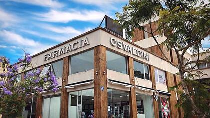 En Pinamar, el protector solar puede comprarse en Farmacia Osvaldini