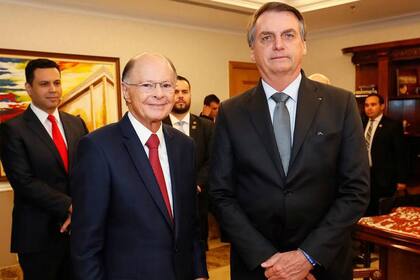 Edir Macedo, junto a Bolsonaro