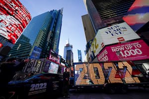 Sorpresa en Nueva York: transmitieron un partido de Platense y Patronato en pleno Times Square