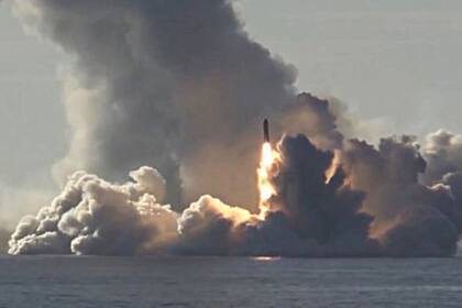 Una guerra nuclear podría incluir misiles lanzados desde submarinos