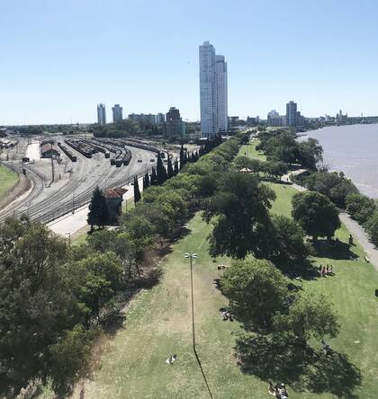 En Puerto Norte y la Refinería, desarrollos inmobiliarios, parques públicos y paseos de compras