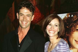 En qué anda Rupert Everett, el actor de La boda de mi mejor amigo que rompió lazos con Hollywood