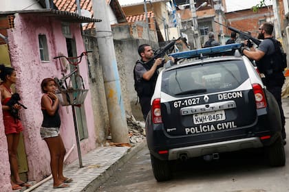En Río de Janeiro, la favela Cidade de Deus es escenario habitual de operativos policiales
