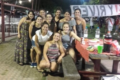 En River forjó amistades, vínculos y vivió gran parte de su "niñez, adolescencia y adultez"