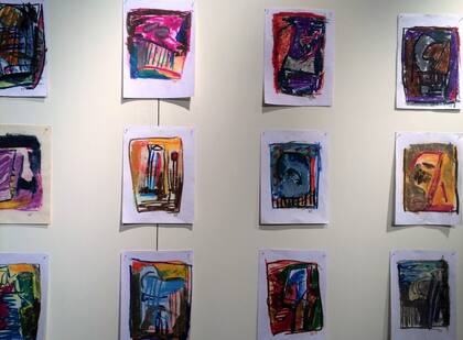 En Rubbers se exhiben 57 de los bocetos que Chávez realizó en escena en Red, en 57 segundos