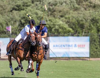 En Saint Tropez, en la Costa Azul sa, se jugó la Ambassador’s Cup Argentine Beef, donde el Instituto de Promoción de la Carne Argentina (Ipcva) lo patrocinó e invitó a Quesada para que haga entrega del trofeo
