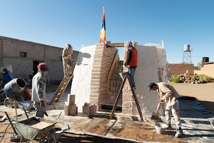 En Salinas Grandes ya se está construyendo un prototipo del Santuario del Agua