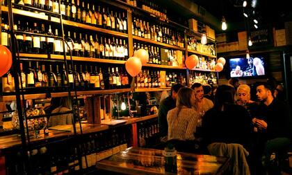 En San Isidro, Best Wine pone al alcance de todos los locales su gran selección de vinos, espumantes, gin, whisky, destilados y habanos