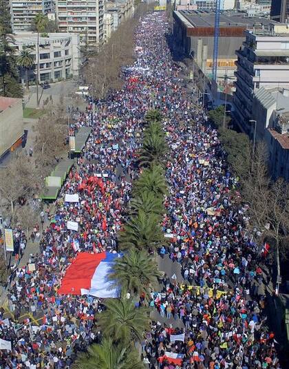 En Santiago se congregaron más de 350.000 personas