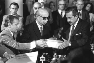 El pacto democrático de 1983, amenazado