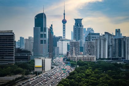 En Shanghái, el Delta del Yangtsé articula producción, proveedores e innovación en un mismo ecosistema, con actores como SAIC Motor y Tesla.