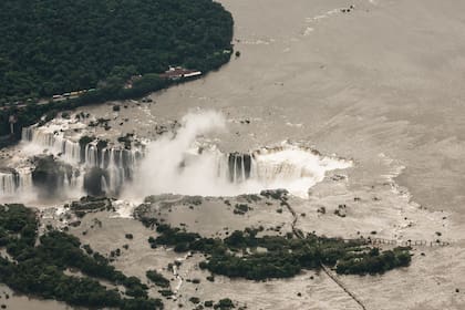 En sobrevuelo con Airbera se puede ver la Garganta del Diablo desde el aire.
