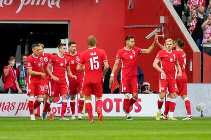 En su debut en el Grupo A4 de la Liga de Naciones de Europa, Polonia apostó al recambio en la segunda etapa y dio vuelta el marcador ante Gales