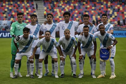 En su debut, Guatemala cayó ante Nueva Zelanda 1 a 0 y necesita sumar contra la Argentina