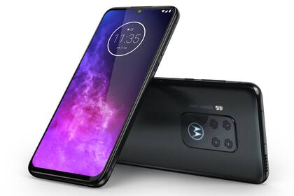 En su interior, el Moto One Zoom usa un chip Qualcomm Snapdragon 675