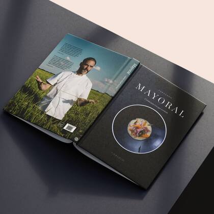 En su libro “Cocina para los que cocinan”, Mayoral ofrece una selección de 70 recetas divididas por estaciones del año. Tiene imágenes de Eugenio Mazinghi tomadas en las provincias de Misiones y Entre Ríos y Buenos Aires.